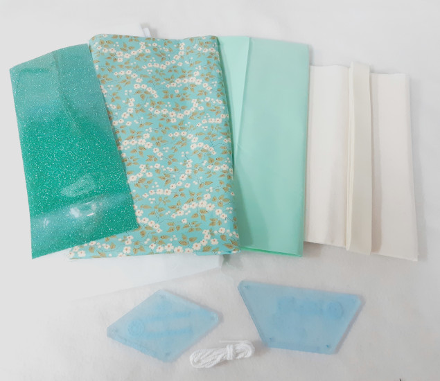 Diamond Gates Patchwork Bag Kit Designed by Jon Massey - Click Image to Close